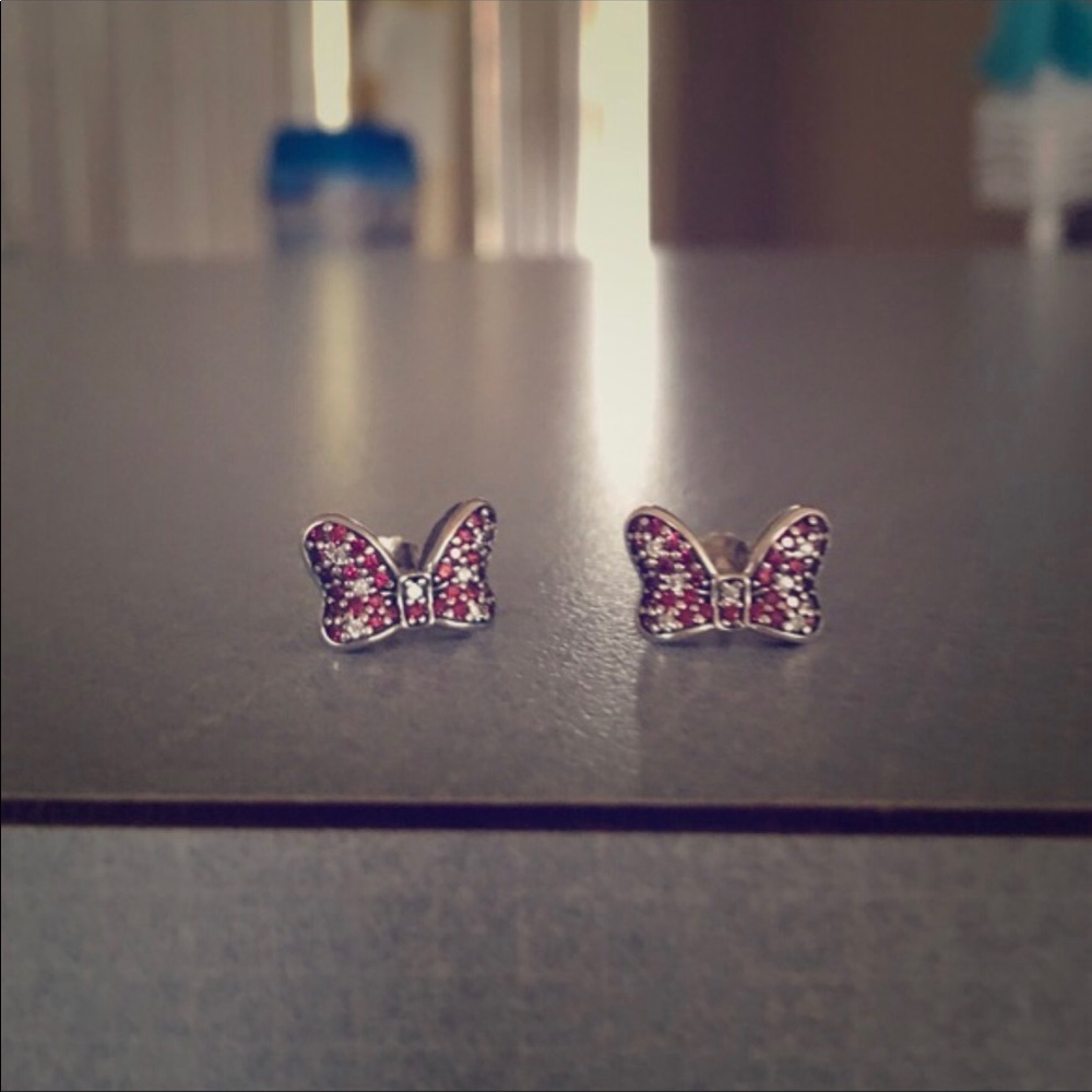 Pandora Disney Minnie's  Bow Stud Earrings